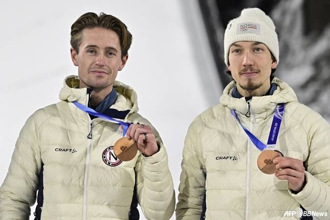 '사상 초유의 사태' 결선 중단→갑자기 메달 발표? 경기조차 제대로 못 한 금메달리스트... '아수라장' 역대급 항의 빗발 [밀라노 올림픽]