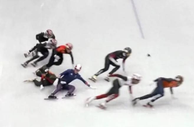 '반칙왕' 중국, 금메달 못 따니까 韓에 화풀이...