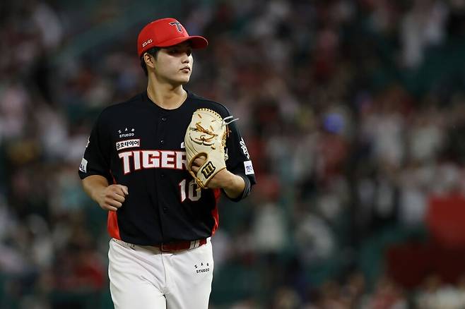 KIA 5선발은 개막 대기가 어렵다… 역설적으로 높아지는 신인왕 가능성? 10년 미래 확인하나