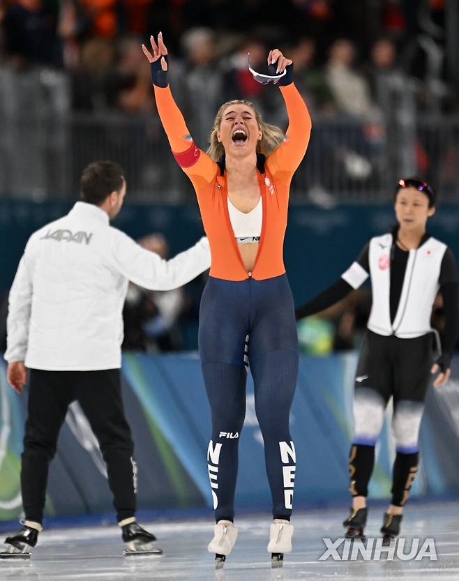 [올림픽] 스포츠 브라 노출한 레이르담…'100만달러짜리 세리머니'