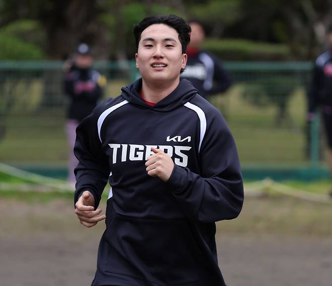 선동열 뛰어넘고도 연봉 삭감 철퇴, 인정하고 진화한다…