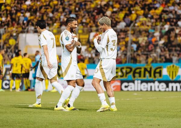 2026년에도 여전한 손흥민 클래스… 39분만에 도움 해트트릭+1골