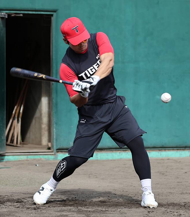 '파워 1등' KIA에 이런 거포가, 드디어 데뷔하나…