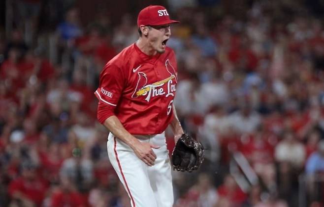 '전멸 수준' 줄부상 한국, 동정하는 일본 언론 →