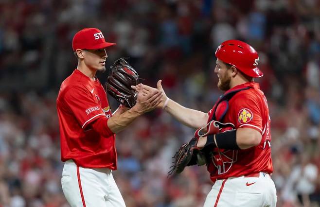 '전멸 수준' 줄부상 한국, 동정하는 일본 언론 →