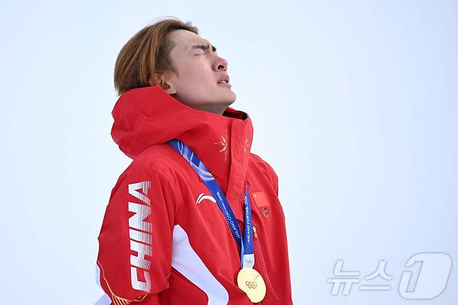 중국, 첫 金 획득…스노보드 쑤이밍, 남자 슬로프스타일 우승 [올림픽]