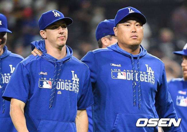 류현진 제치고 1선발 했는데…한국 와야 할지도 모르겠다, 굴욕의 마이너 계약