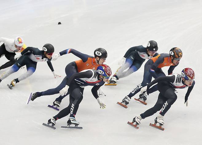 “금 2개면 판 뒤집힌다” 빙상에 걸린 ‘톱10’ 마지막 희망[2026 동계올림픽]