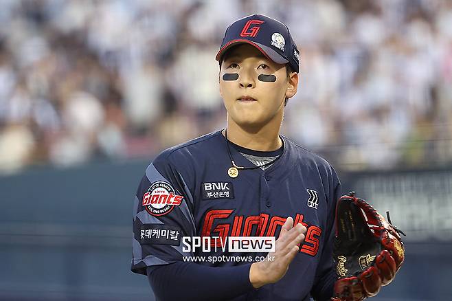 '고나김김' 불법 도박 4인방 OUT…김원중-최준용-박승욱 전격 합류, 롯데 분위기 회복 가능할까