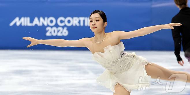 '쇼트 실수 만회' 피겨 신지아, 프리 개인 최고점 141.02점[올림픽]