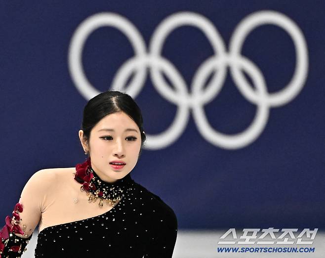 [밀라노 LIVE]'은반에 누워 환호' 이해인 '시즌 베스트' 작성…총 210.56점으로 올림픽 마무리