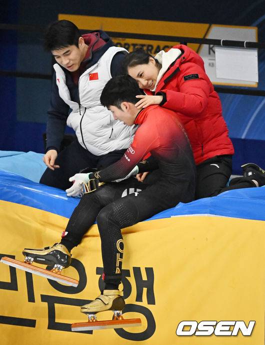 '노메달' 린샤오쥔, 향후 거취 관심.. 中 국가대표와 작별 후 '코치 전향 유력' [2026 동계올림픽]