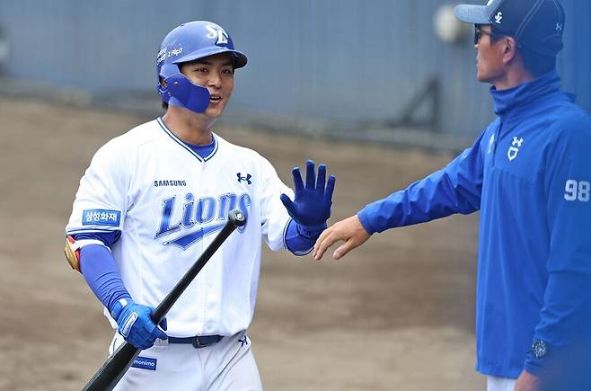 저 선수 누구야? 정우주에 역전 쓰리런 쾅!…대표팀 꺾은 삼성, 대포 한 방에 웃었다