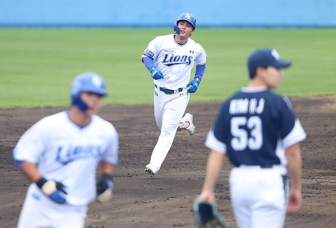 저 선수 누구야? 정우주에 역전 쓰리런 쾅!…대표팀 꺾은 삼성, 대포 한 방에 웃었다