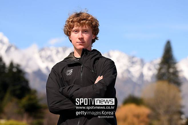 이렇게 위험한데 올림픽 종목이라니…세계 1위 추락에 동료들 눈물