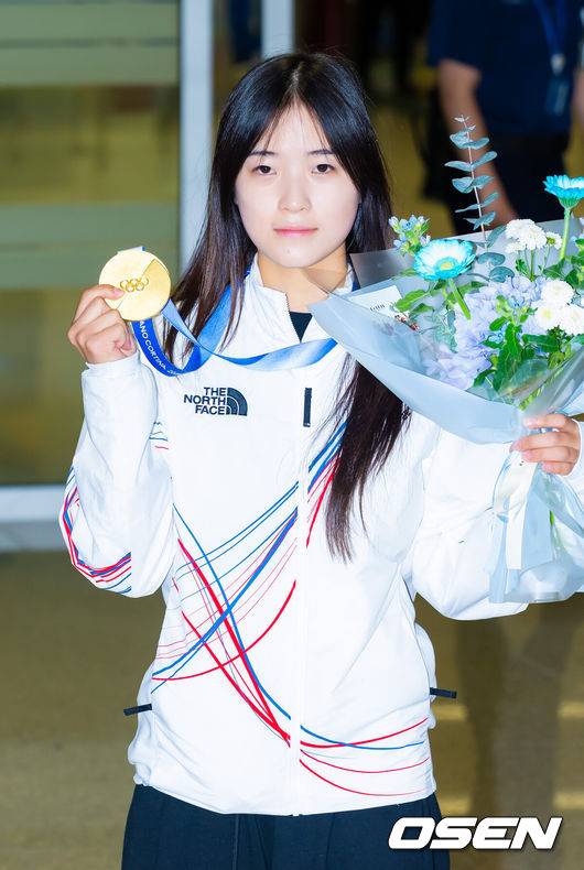 '잘 살아서 감동이 별로네' 최가온 금메달 반응에 日