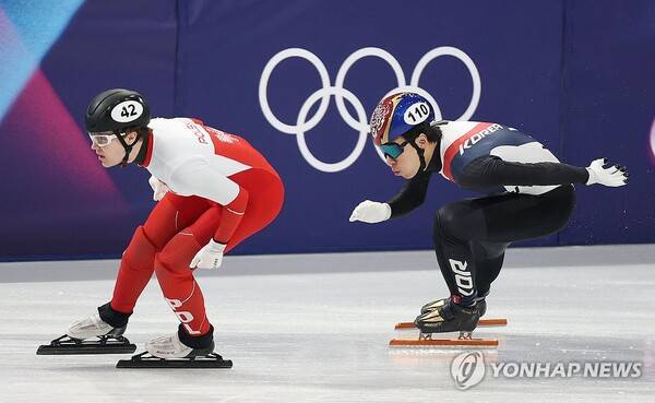 이정민 역전했는데 1위 자리 내준 황대헌… 아쉽게 놓친 금메달[초점]