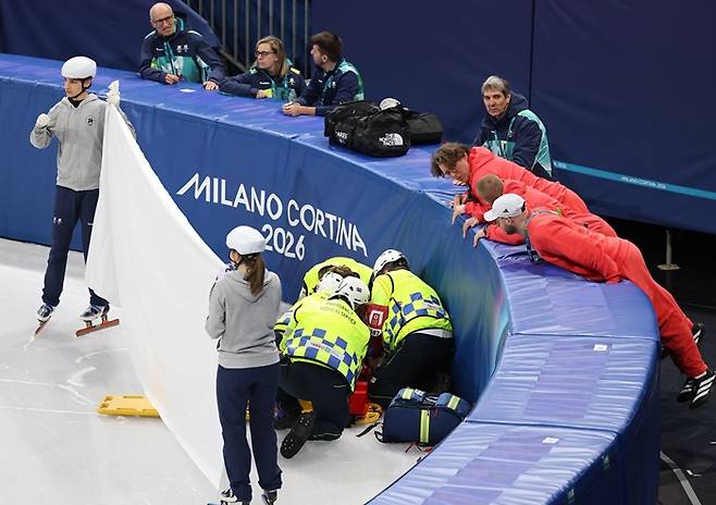 쇼트트랙 '핏자국' 끔찍한 사고, 긴급 봉합 천만다행