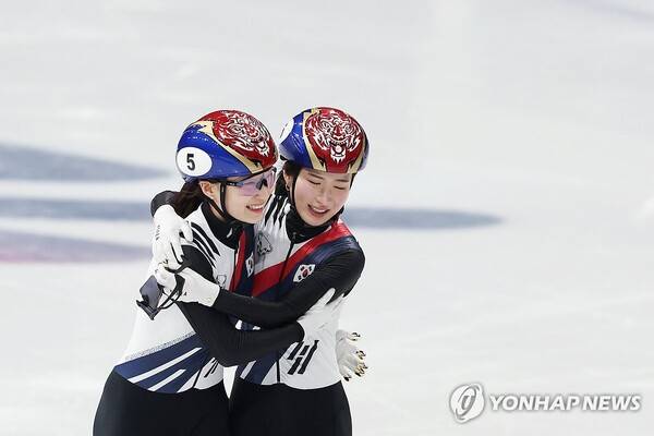 엄마 이야기에 오열… '역대 최다 메달' 최민정