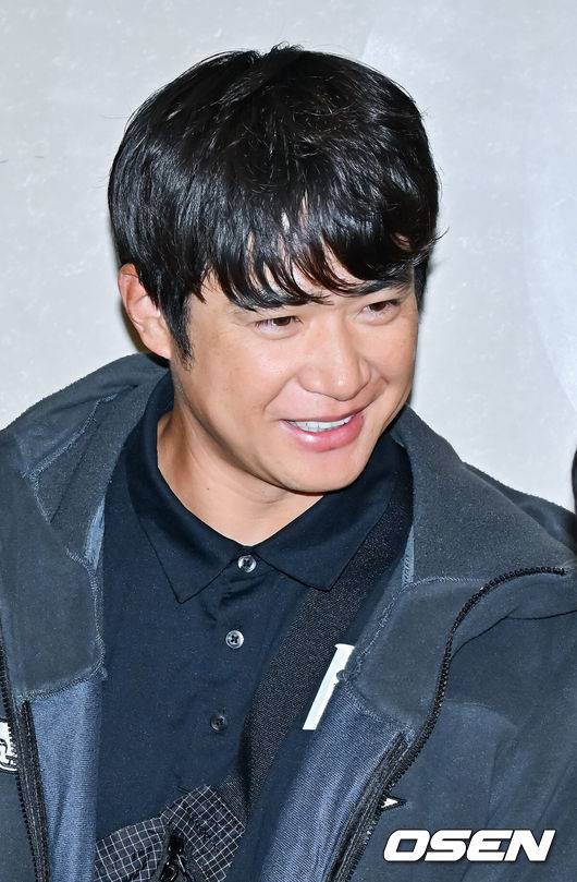 ‘두산 제안 거절→22억 SSG행’ 돈보다 재기 택했는데, 김재환 또 말 아꼈다 “재기 이야기하기엔 아직 섣부르다”