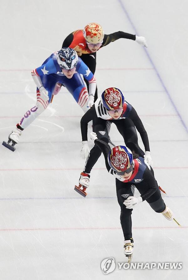 최민정은 정말 양보했나… 감동 선사한 최민정과 김길리의 마지막 레이스[분석]