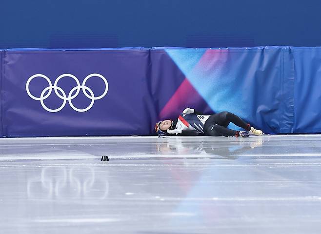 '너무해' 금메달-은메달에 가려진 노도희의 눈물…하필 김길리 넘어뜨린 벨기에 간판스타와 '또 악연'