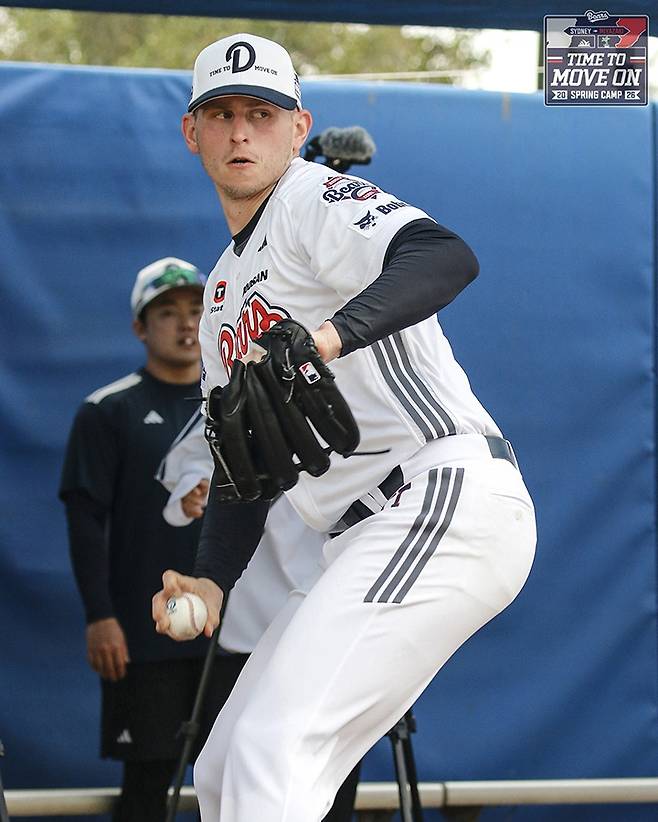 폰세 넘을 진짜 괴물이 온다…벌써 152km 장전, 괜히 ML 35승 투수가 아니구나