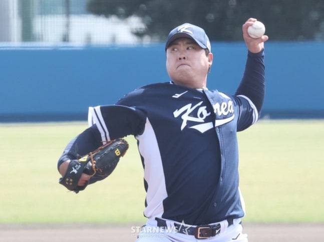 '한화가 땡잡았다' 인정 또 인정, '최고 141㎞' 류현진에 2이닝 퍼펙트 속수무책... 21년 만에 실감했다 [오키나와 현장]