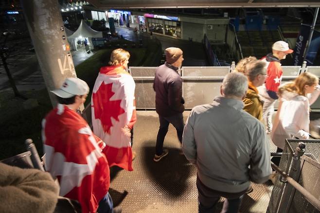 [올림픽 1열] 요즘 쇼트트랙 누가 보냐고? 중국 빠지고 치열해진 ‘4국 천하’