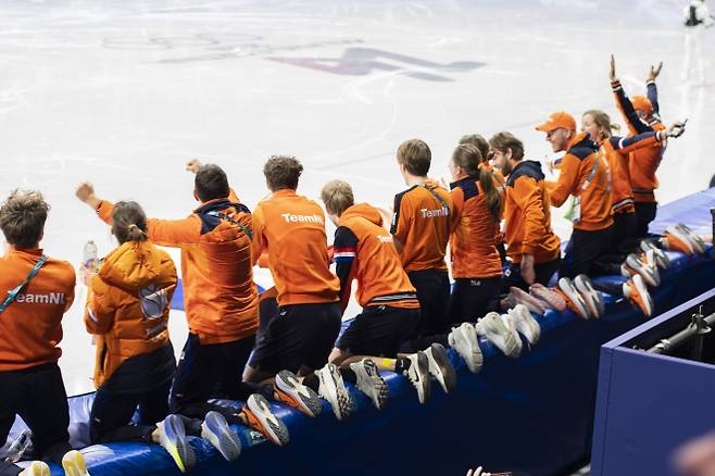 [올림픽 1열] 요즘 쇼트트랙 누가 보냐고? 중국 빠지고 치열해진 ‘4국 천하’