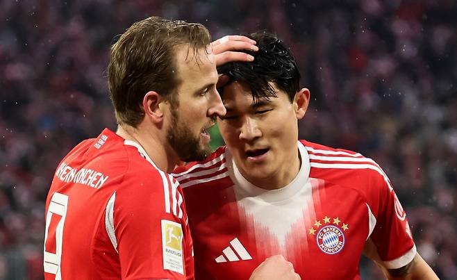 키미히 무책임 패스에 실점…‘김민재 풀타임’ 뮌헨, 프랑크푸르트에 3-2 진땀승