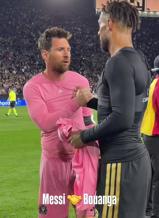 '이례적' 손흥민 분노, 끝내 메시와 유니폼 교환 실패→도대체 왜?... 역사적 대승에도 굳은 얼굴