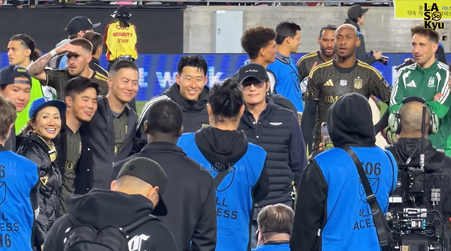 이병헌, 미국 LA서 손흥민 ‘특급 응원’…메시와 맞대결 완승에 ‘뜨거운 격려’