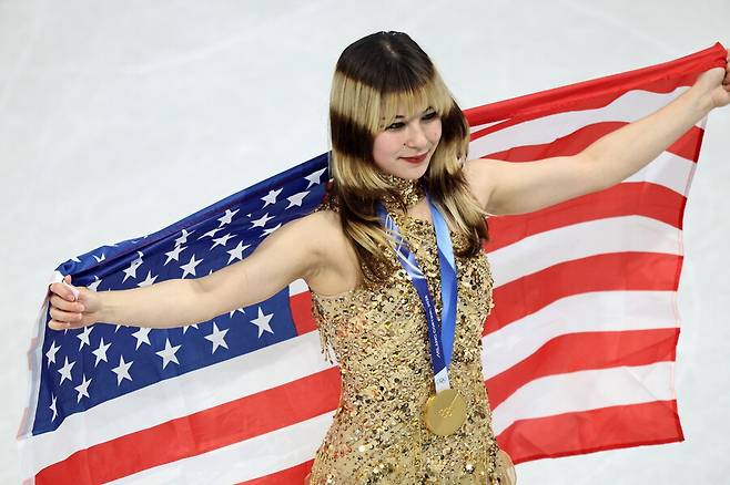 '中 배아파서 어쩌나' 천안문 사태→미국 이민...女 쇼트트랙 금메달 알리사 리우, 출신 배경 화제