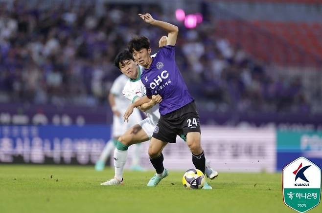 “선수가 감독에게 대들어 싸웠는데 다음날 선발 출전” 김보경이 유럽에서 경험한 최고 쇼크···“유럽은 문화가 달라” [이근승의 믹스트존]