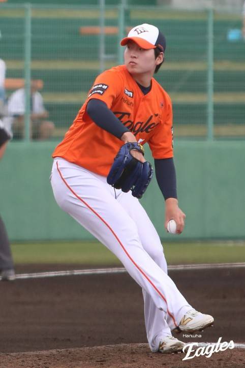 0-8도 아니고 '0-18' 패배라고? 한화 마운드 와르르, 자존심 제대로 구겼다…23일 경기는 어떨까