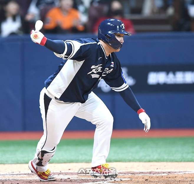 곽빈 155㎞-노시환 투런-문보경 대포…‘7-4 역전승’ WBC 대표팀, ‘감’ 확실히 올라왔다 [SS오키나와in]