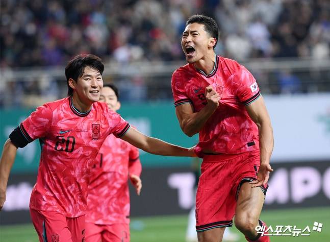 홍명보호 월드컵 앞두고 '초비상'…'1년 재활 지옥 견뎠는데' 조규성, 무릎 부상 또? 후반 교체 출전→16분 뛰고 OUT