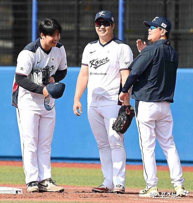 노시환 307억, LG는 떨고 있다?…'초장기 블록버스터' 다년계약 시대→동갑내기 '잠실 거포' 3루수 기준점 되나