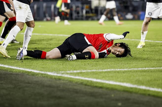 손흥민급 아시아 최고 공격수 설레발? 일본 초비상, 큰일 났습니다...핵심 스트라이커 10G 무득점 '부진'