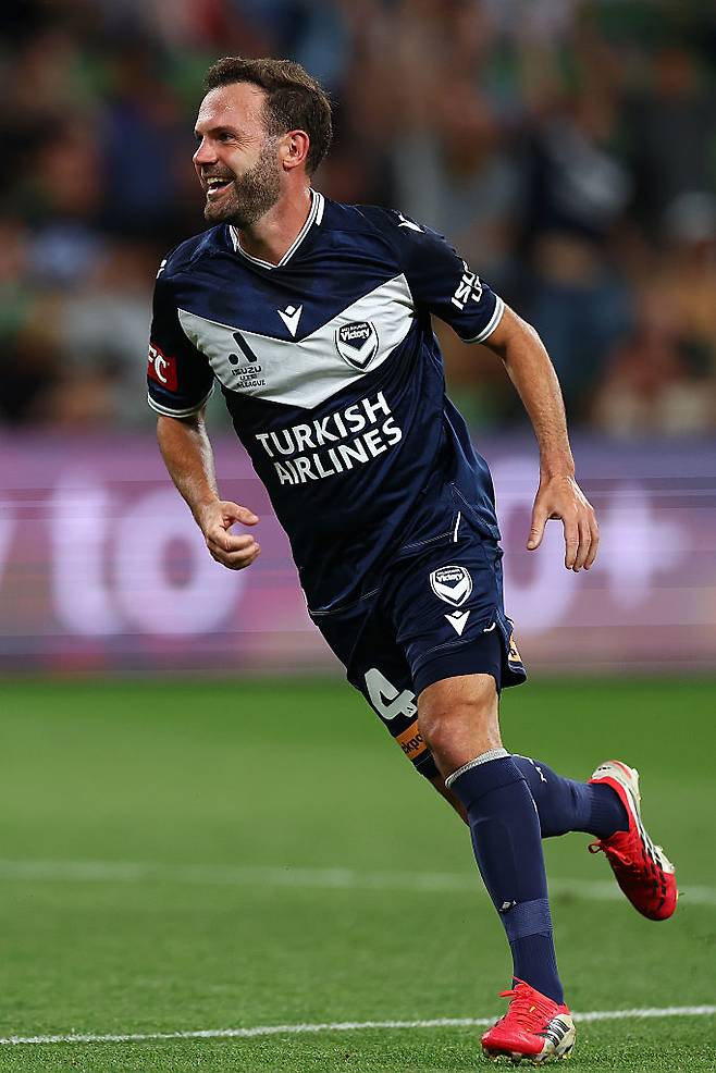 ‘멀티골 쾅쾅→평점 10점’ 내일모레 마흔인데도 녹슬지 않은 기량…한때 유럽 무대 대표했던 플레이메이커 후안 마타, 클래스 과시