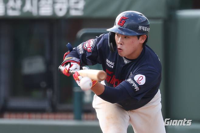 '대만 스캔들' 나승엽·고승민 징계…롯데, '강한 내야' 새 판 짜기