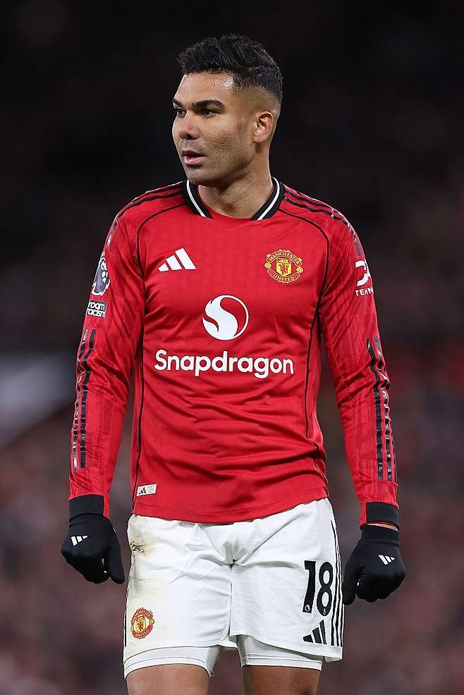 손흥민에게 달갑지 않은 소식 전해졌다 “올여름 ‘FA 신분’ 카세미루, 휴가 중 美 방문→인터 마이애미 경영진과 논의 나눠”