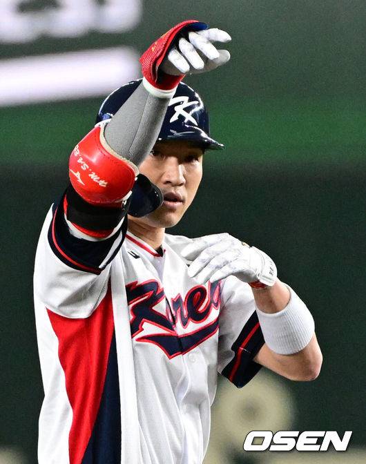 ‘안타→2루타→2루타’ 명품 수비에 방망이도 뜨겁다, 후배 리스펙까지 완벽 “한국 대표하는 정후가 주장 해야죠” [오!쎈 오키나와]