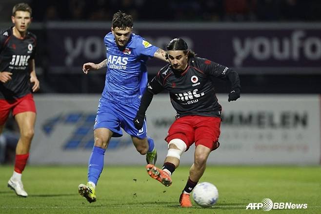 토트넘서 쫓겨난 '손흥민 후계자'의 역습... '득점 1위' 日 우에다 턱밑까지 추격