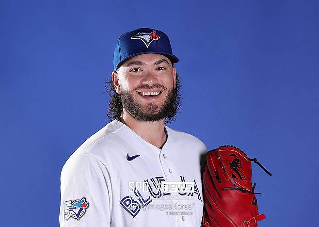 폰세보다 더한 괴물이 뜬다…6년 만에 韓 돌아온 ML 35승 투수, 日 세이부 상대 출격