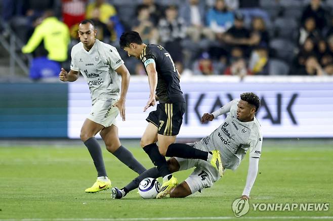'손흥민 선발' LAFC, 레알 에스파냐 1-0 잡고 북중미컵 16강행