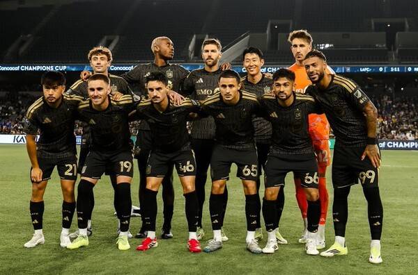 손흥민도 1.8군으로는 무리인가? 45분만에 5골 넣던 팀 맞나… 선발 7자리 교체한 LAFC, 레알 에스파냐와 0-0으로 전반 종료