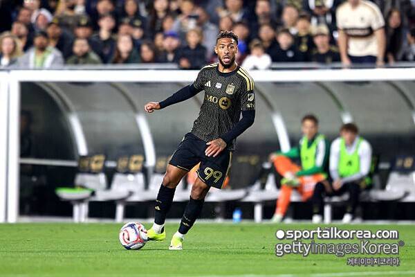 손흥민도 1.8군으로는 무리인가? 45분만에 5골 넣던 팀 맞나… 선발 7자리 교체한 LAFC, 레알 에스파냐와 0-0으로 전반 종료