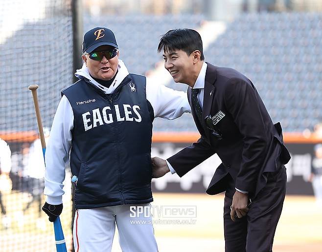 '명품 해설' 이대형이 본 한화, 올해 어떨까